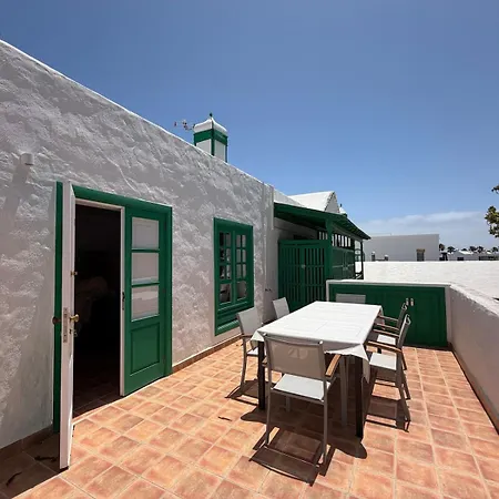 Apartmán Oasis De Cesar- Arquitectura Manriquena Costa Teguise