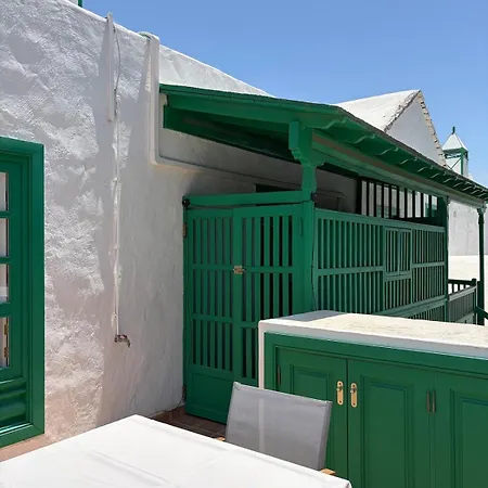 Oasis De Cesar- Arquitectura Manriquena Apartmán Costa Teguise
